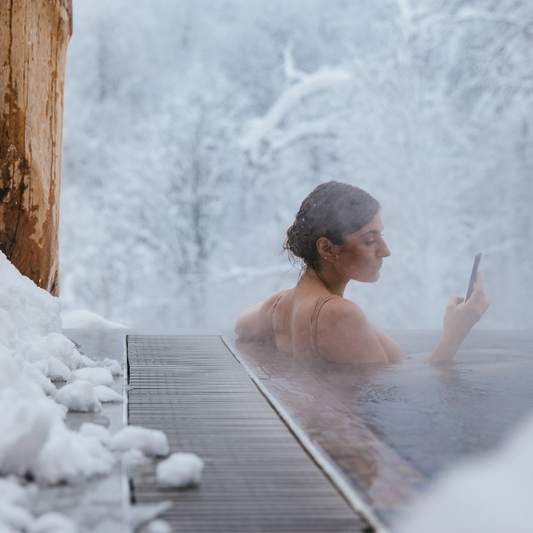 Außen-Wellnessbereich winterfest machen – Sauna und Whirlpool vorbereiten