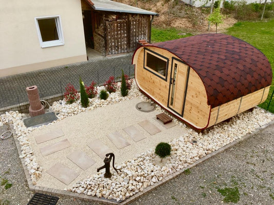 Fasssauna BRR-Quadro-Oval 4×3 m – Zeder